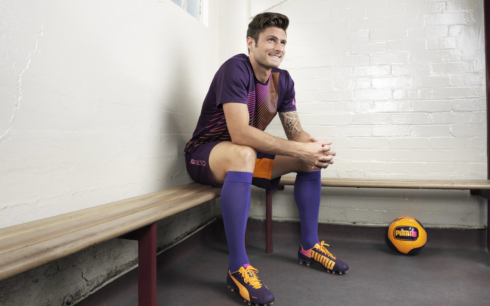 复仇者联盟集结！魔术双塔掀翻广厦王朝，年度焦点战背后的战术革命