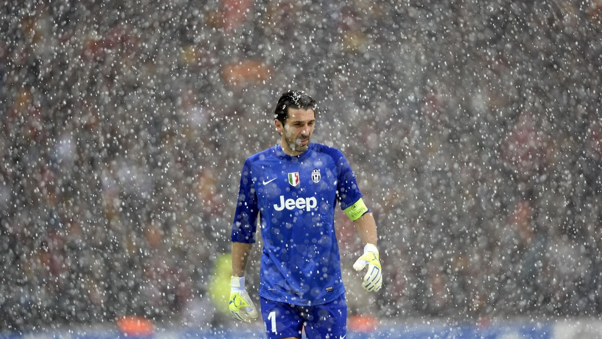 钢铁防线肢解红黑军团，阿根廷式防守如何将AC米兰逼入绝境？